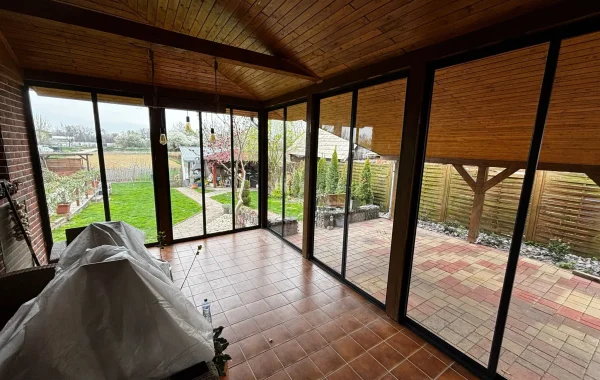 hurtalu-posuvne-zaskleni-terasy-antracit-5