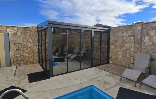 hurtalu-zimni-zahrada-zrcadlove-sklo-stopsol-antracit-1